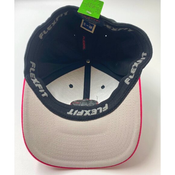 Flexfit Hat La Tee Da 5 Panel Small Medium Black Red Logo Yupoong - Picture 7 of 8